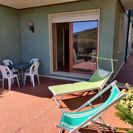 Appartamento Residenza Il Poggio San Bartolomeo Al Mare Esterno foto